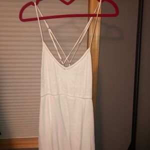 abercrombie and fitch white flowyy dress
